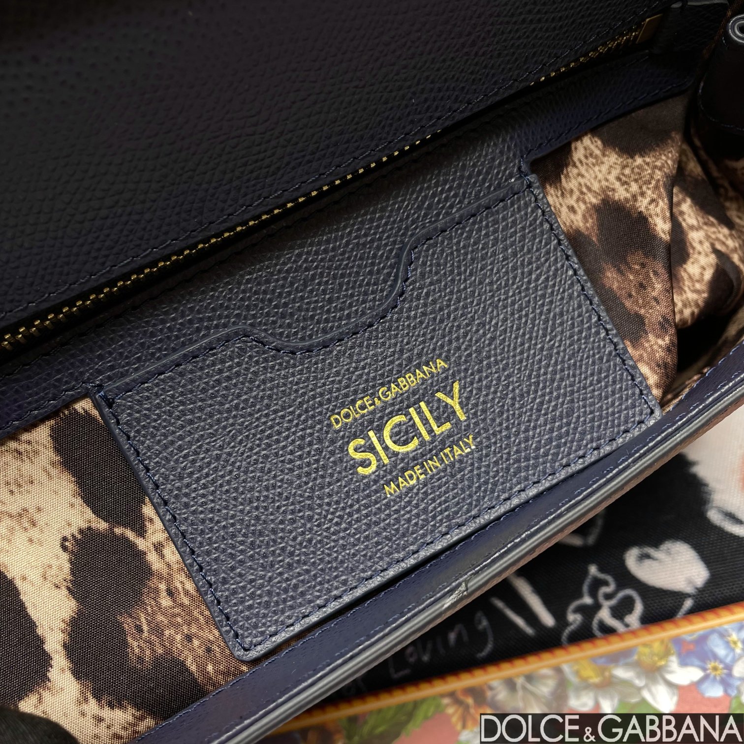 D&G  1096