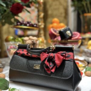 D&G  1119