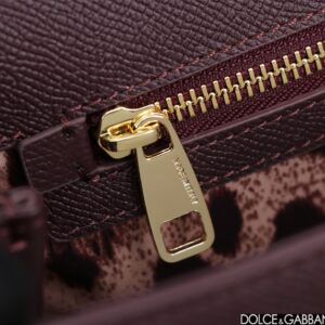 D&G  1169