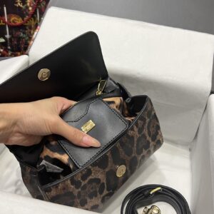 D&G  1209