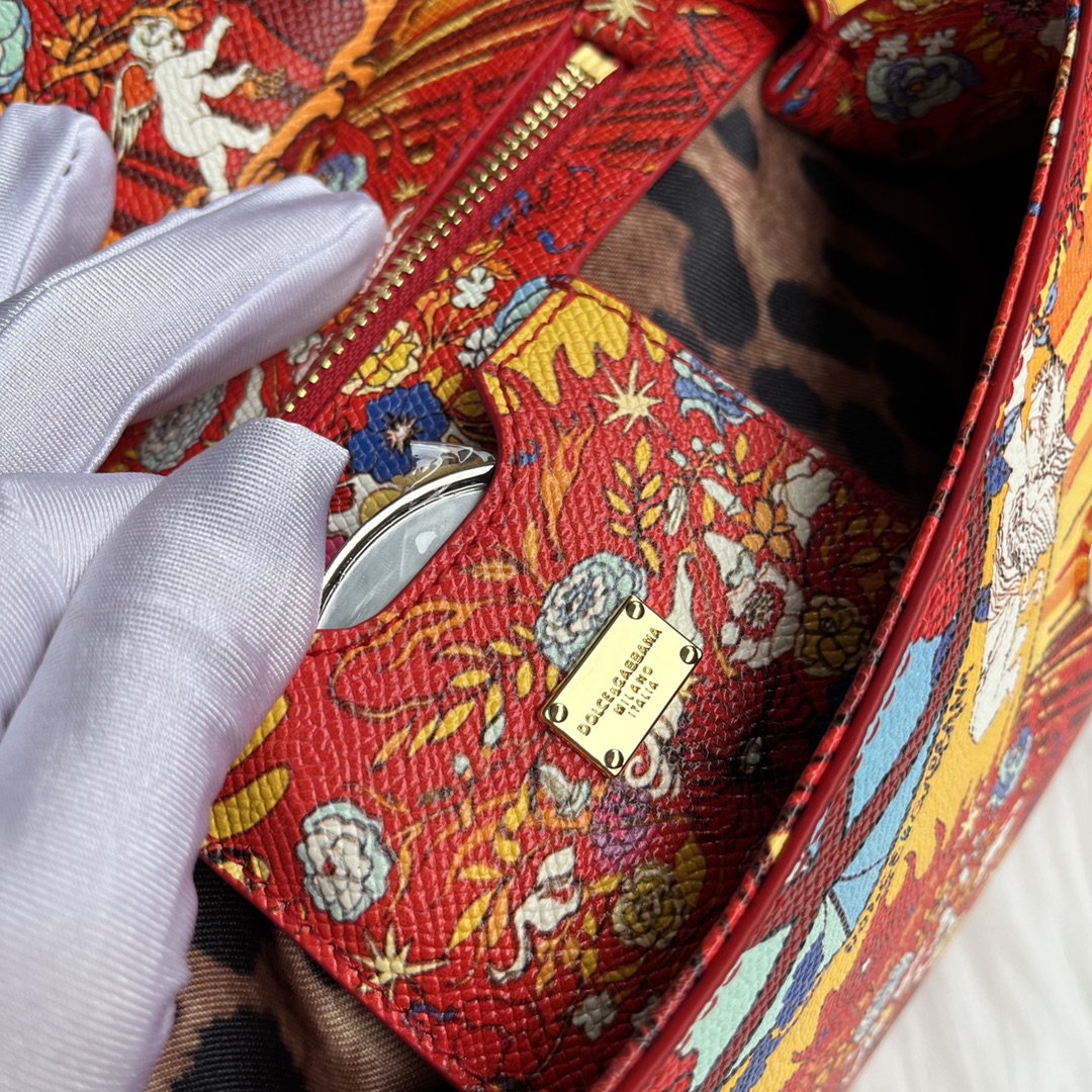 D&G  1389