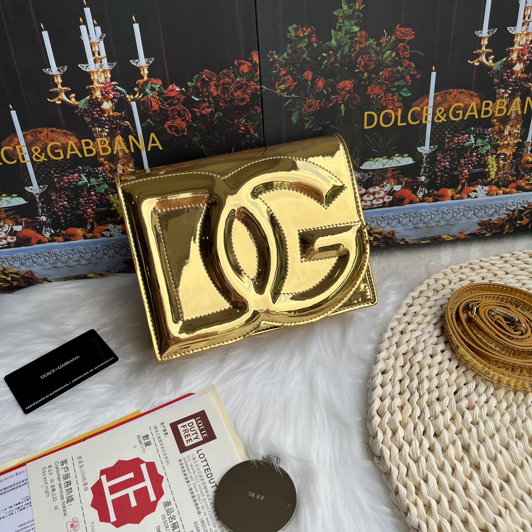 Dolce & Gabbana Calfskin DG logo crossbody bag in Gold for Women |
