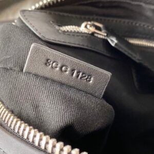 GIVENCHY 00259