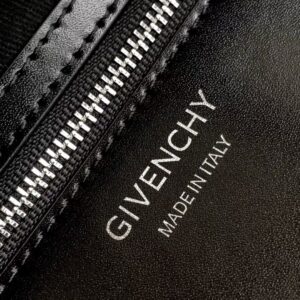 GIVENCHY 00309