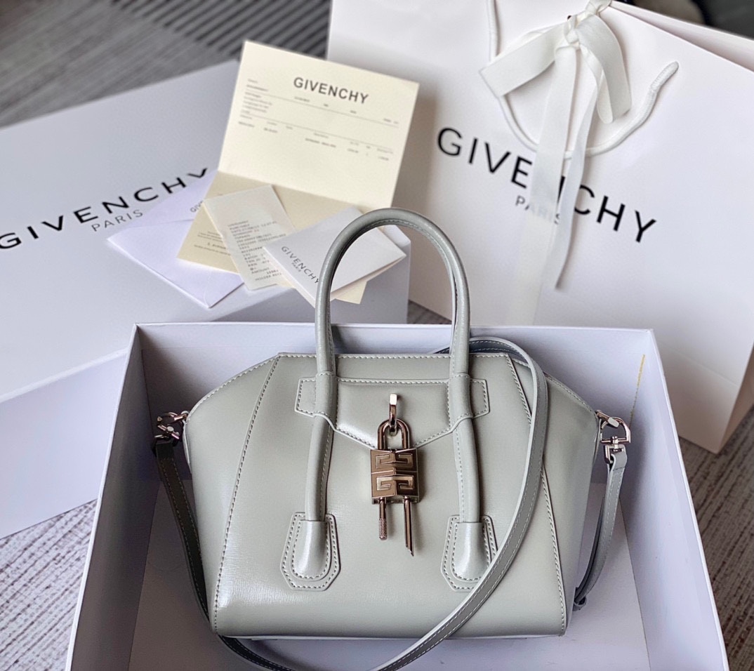 Givenchy Mini Antigona Lock bag in Box leather | Givenchy G