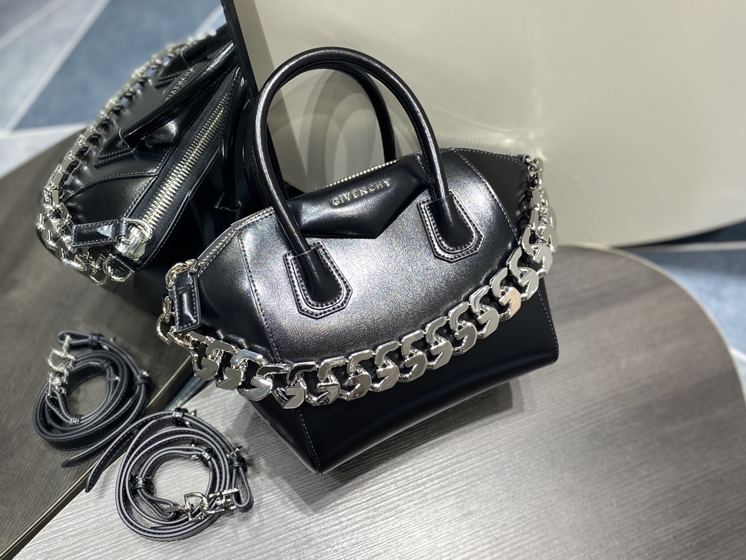 Givenchy Black G Chain Mini Antigona Bag – BlackSkinny