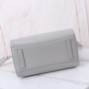 GIVENCHY 01459