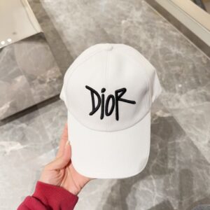 hat 00009