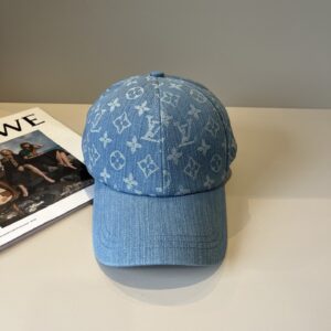 hat 00027