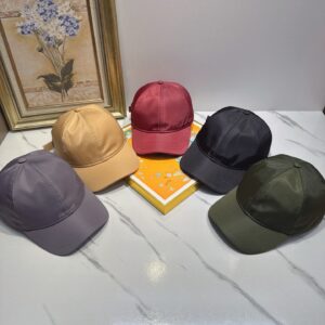 hat  00029
