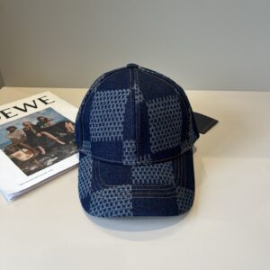 hat 00038