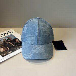 hat 00059