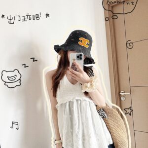 hat 000611