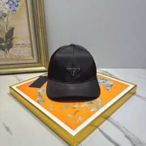 hat  00169
