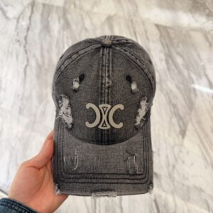 hat 00209