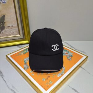 hat  00269