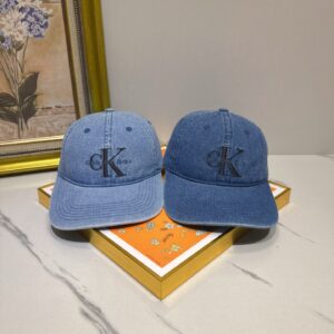 hat  00279