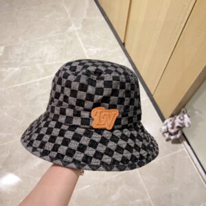 hat 00319