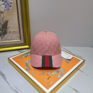 hat  00329
