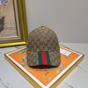 hat  00349