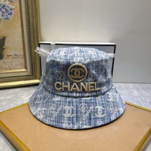 hat  00446