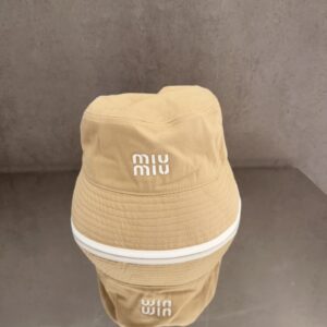 hat 00499