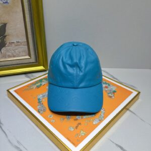 hat  00509