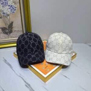 hat  00539