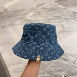 hat 00569
