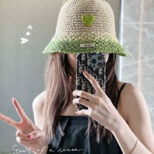hat 00629