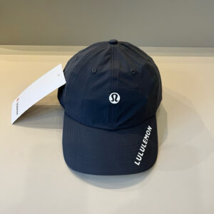 hat 00639