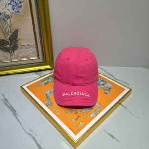 hat  00649