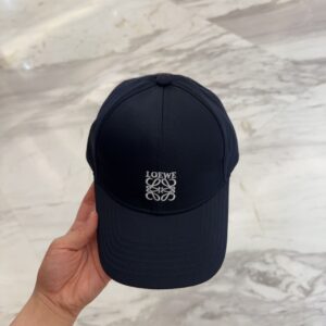 hat 00649