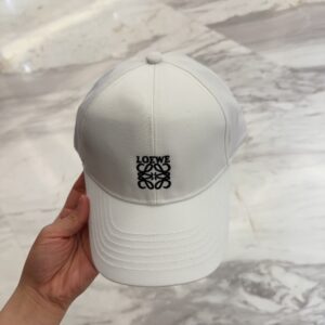 hat 00669