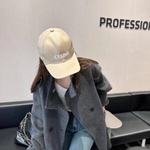 hat 00679
