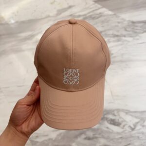 hat 00679