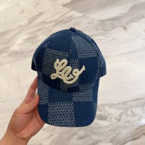 hat 00789
