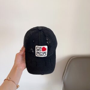 hat 00829