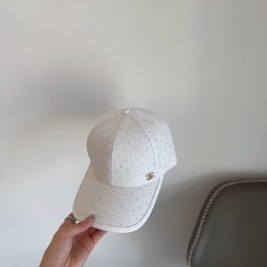 hat 00859