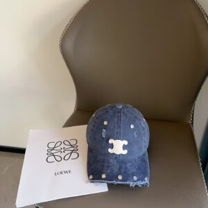hat 00889