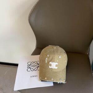 hat 008910