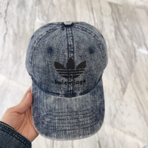 hat 00899