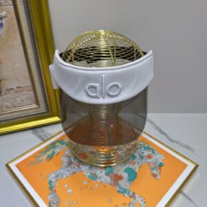 hat  00939