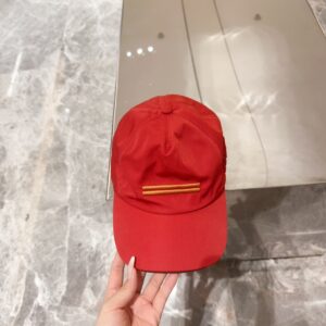 hat 00989
