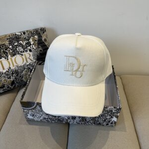 hat 01009