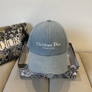 hat 01018