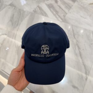 hat 01119