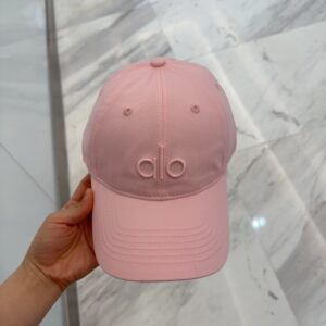 hat 01149