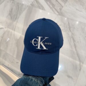 hat 01209
