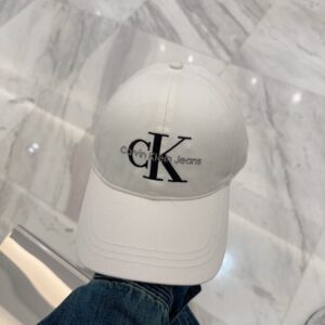 hat 01219